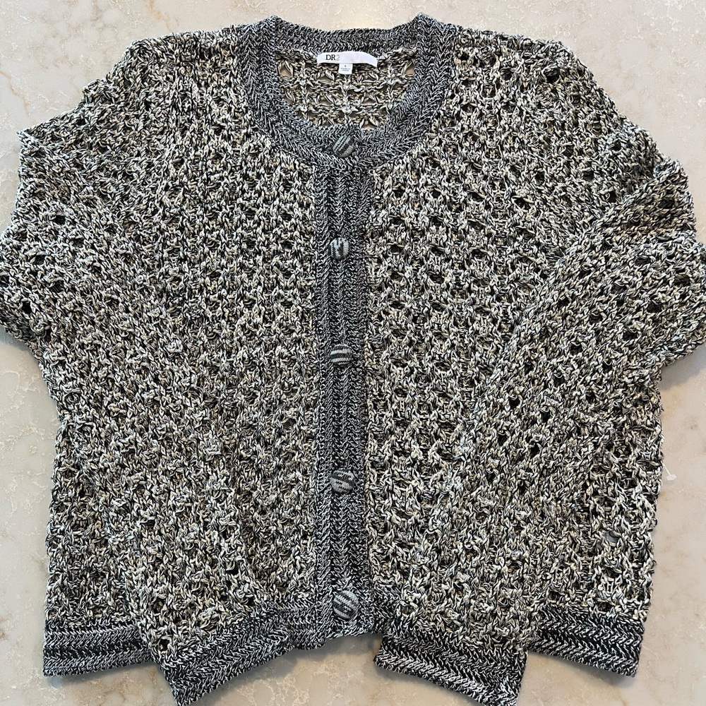DR2 Women's Knit Sweater size L